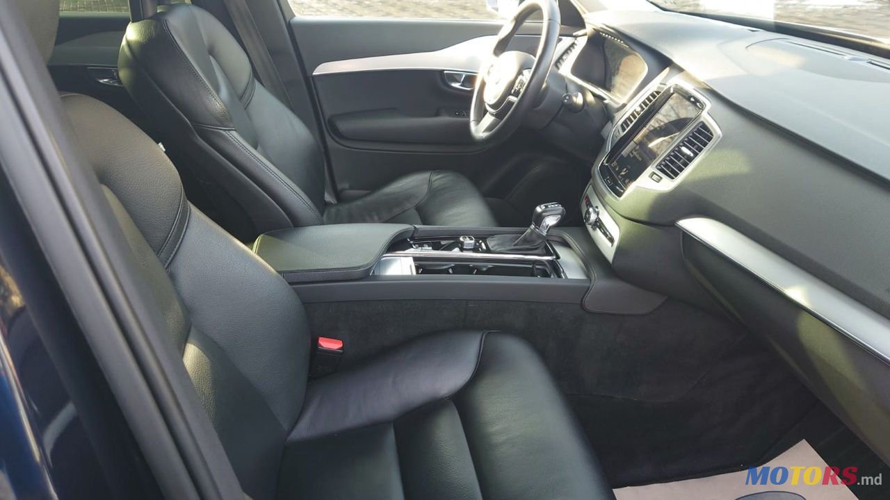 2017' Volvo XC90 photo #6