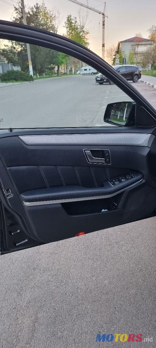 2015' Mercedes-Benz E-Class photo #6