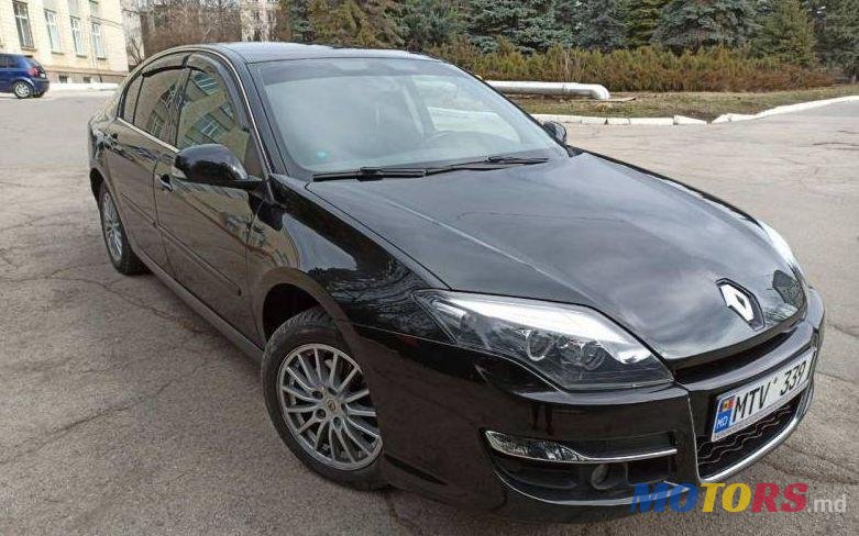 2012' Renault Laguna photo #1