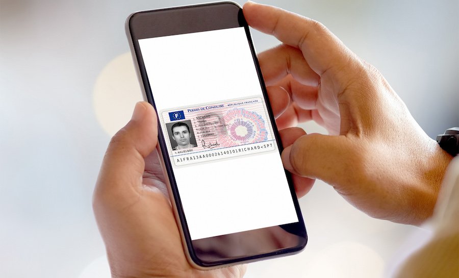 CE: Permisele de conducere digitale vor fi valabile în toate țările UE