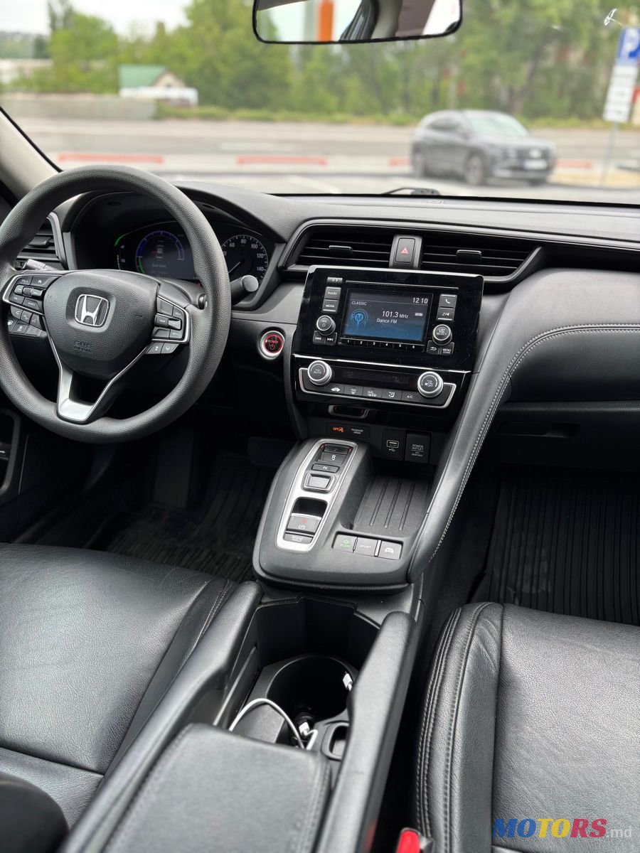 2018' Honda Insight photo #6