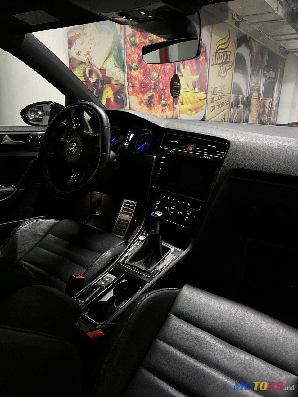 2016' Volkswagen Golf photo #5