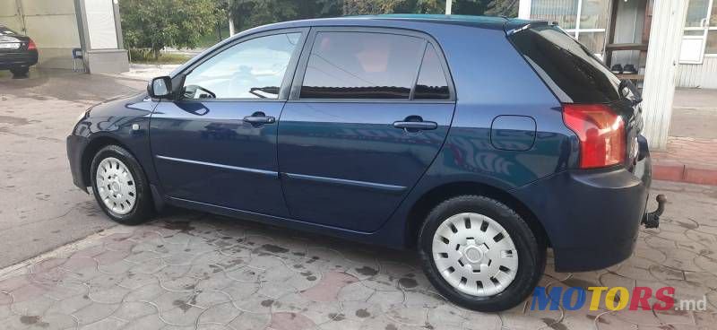 2004' Toyota Corolla photo #3