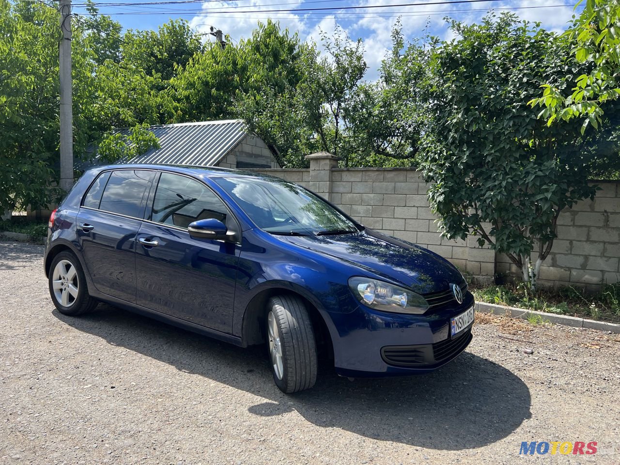 2010' Volkswagen Golf photo #6