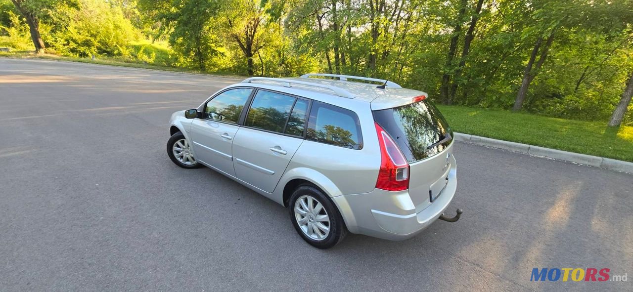 2007' Renault Megane photo #5