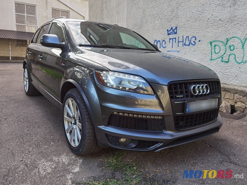 2013' Audi Q7 photo #1