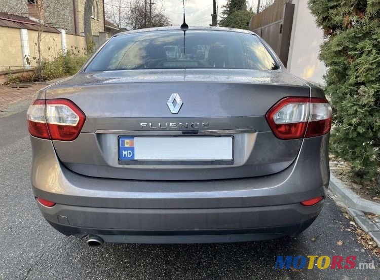 2011' Renault Fluence photo #4