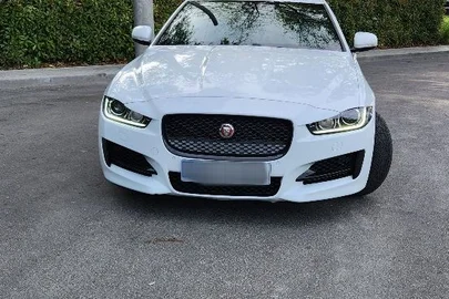 2016' Jaguar XE