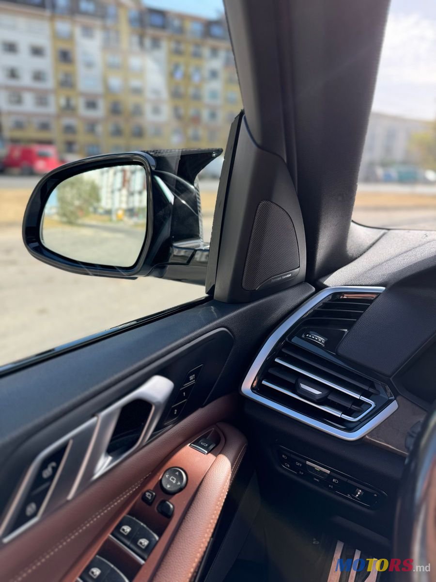 2019' BMW X5 photo #4