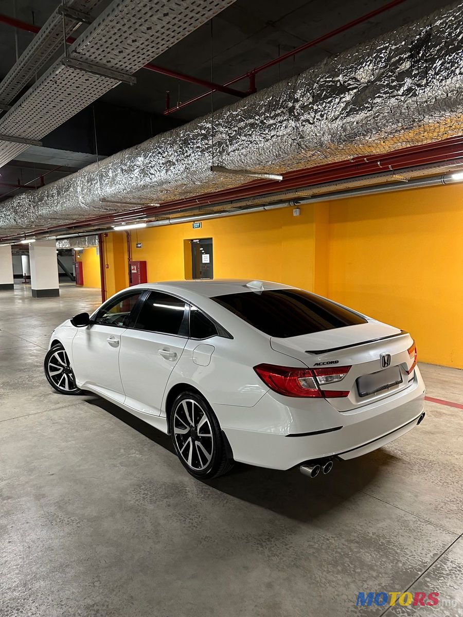 2018' Honda Accord photo #3