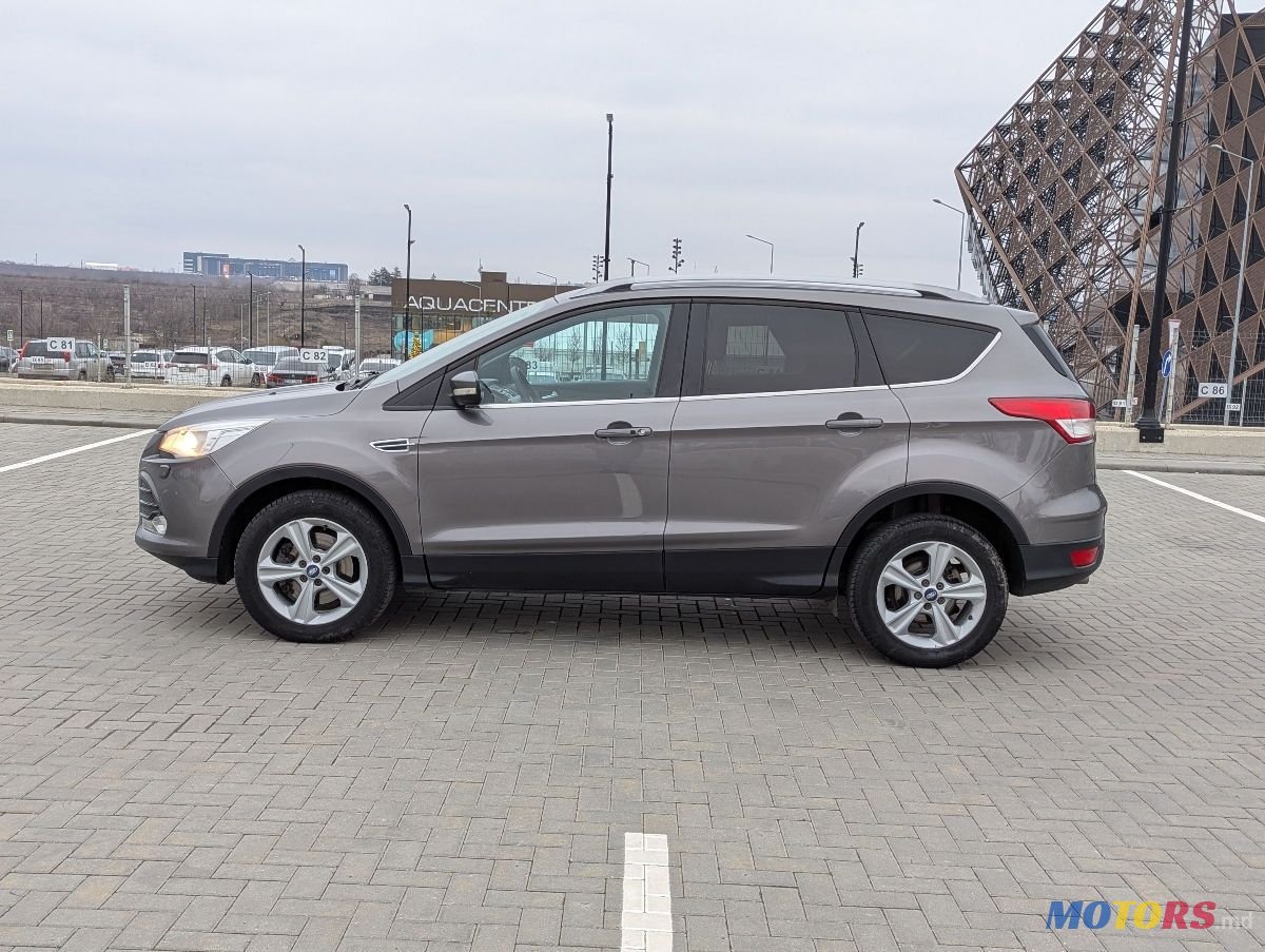 2014' Ford Kuga photo #5