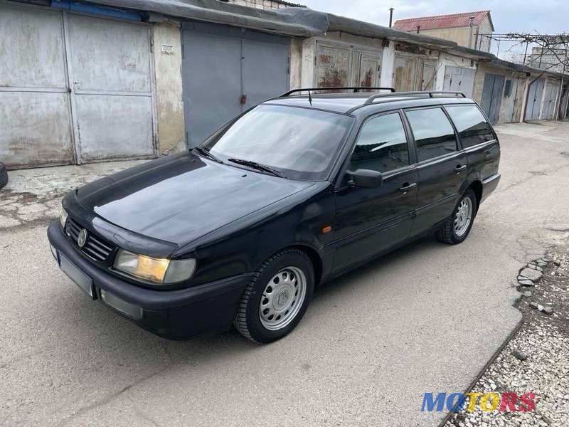 1996' Volkswagen Passat photo #3