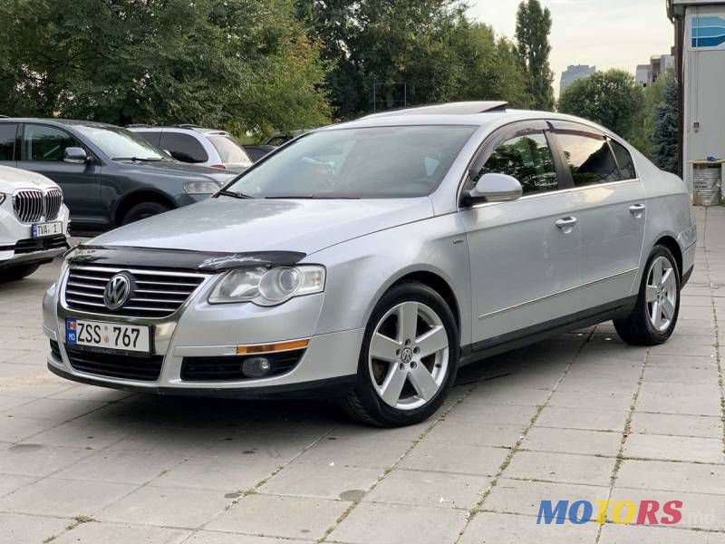 2008' Volkswagen Passat photo #1