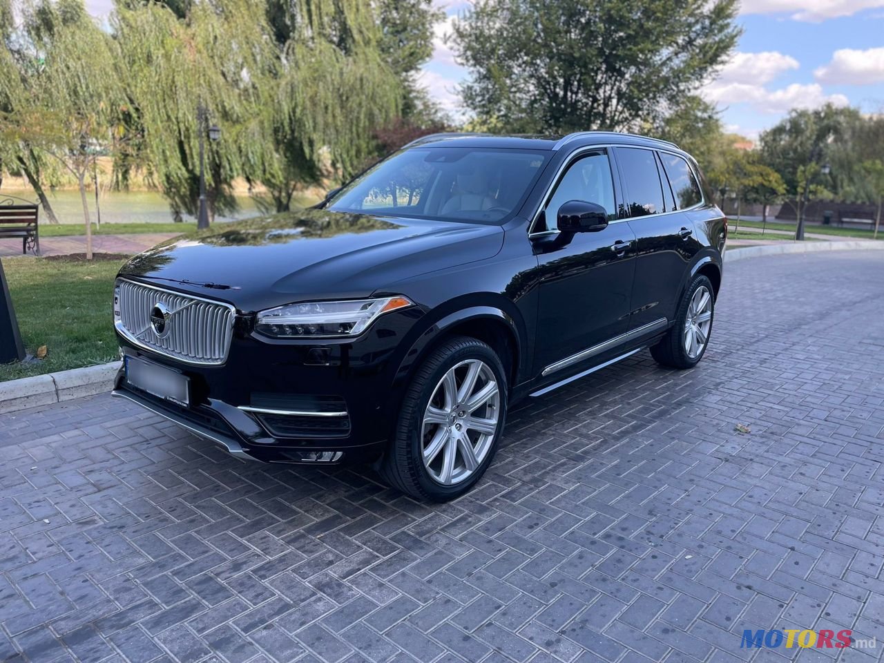 2017' Volvo XC90 photo #3