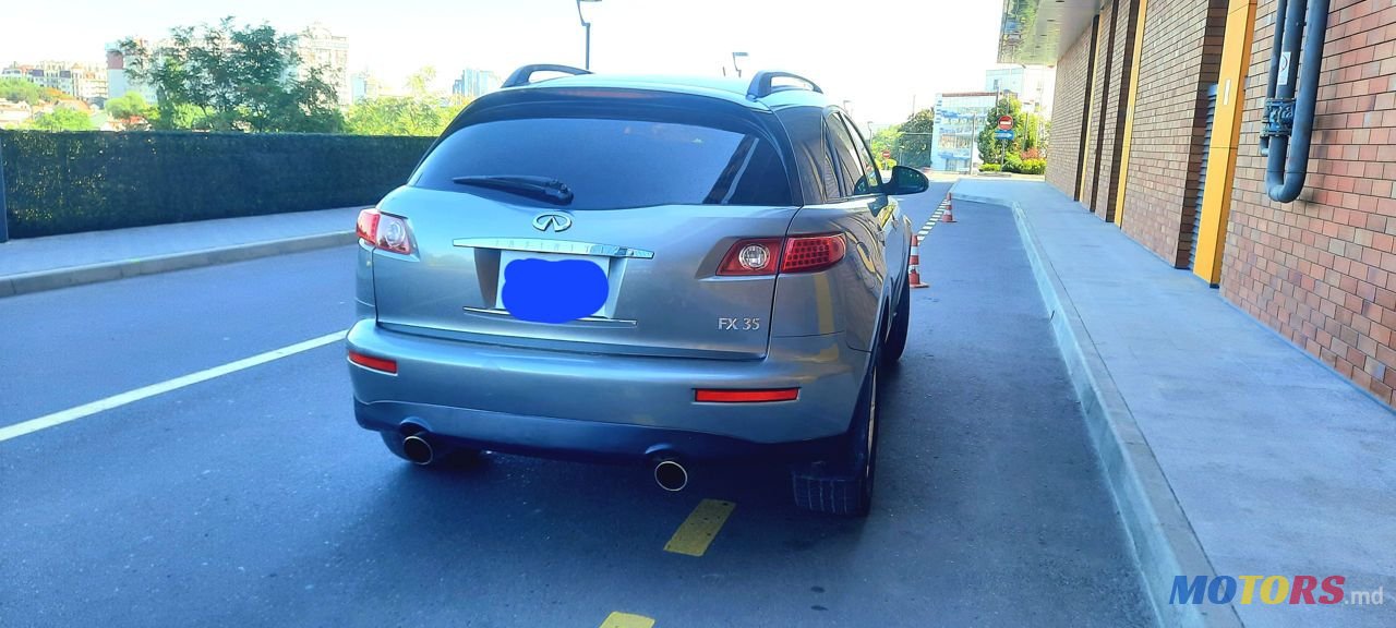 2003' Infiniti FX photo #3