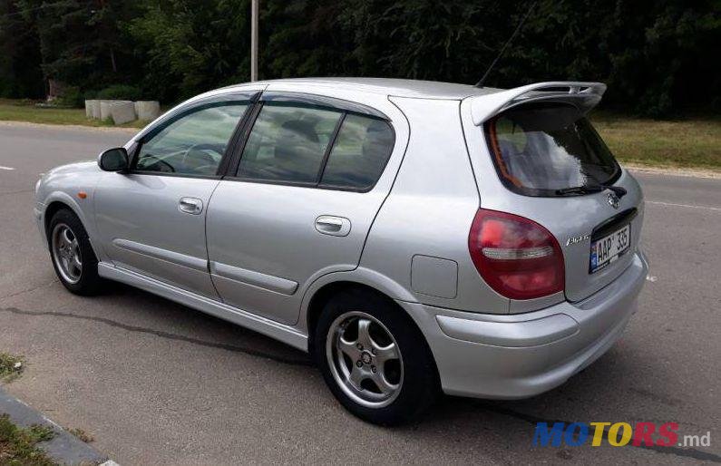 2001' Nissan Almera photo #2