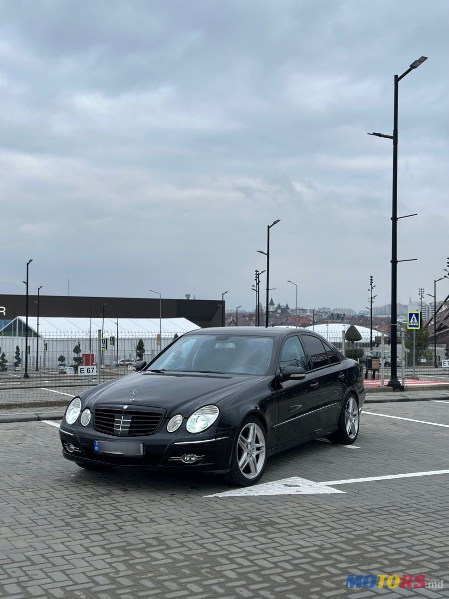 2007' Mercedes-Benz E-Class photo #1