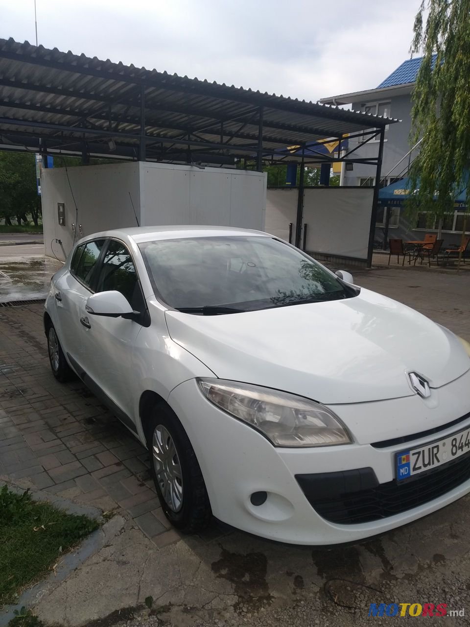 2010' Renault Megane photo #1