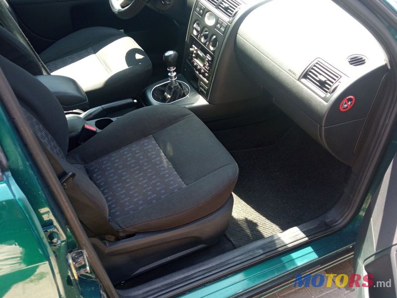 2002' Ford Mondeo photo #3