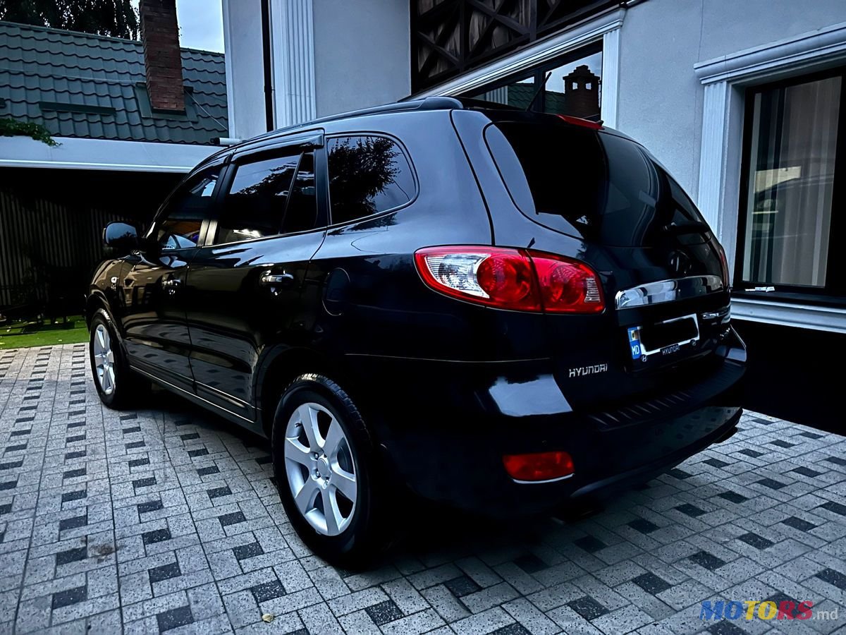 2007' Hyundai Santa Fe photo #4