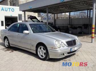 2000' Mercedes-Benz E photo #1