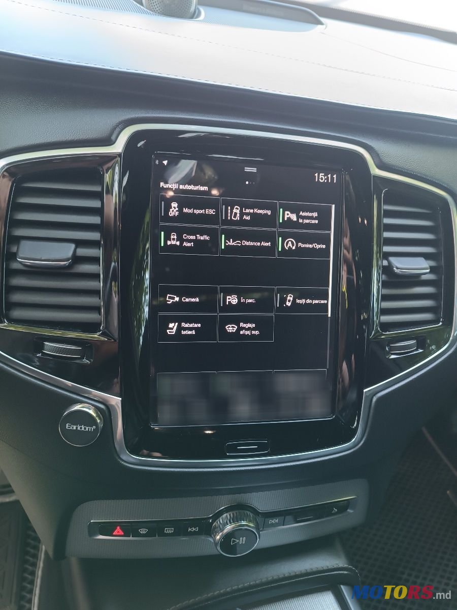 2017' Volvo XC90 photo #6