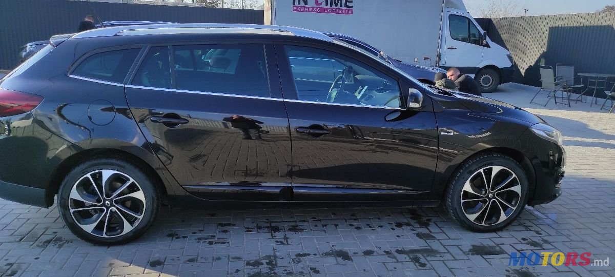 2015' Renault Megane photo #1