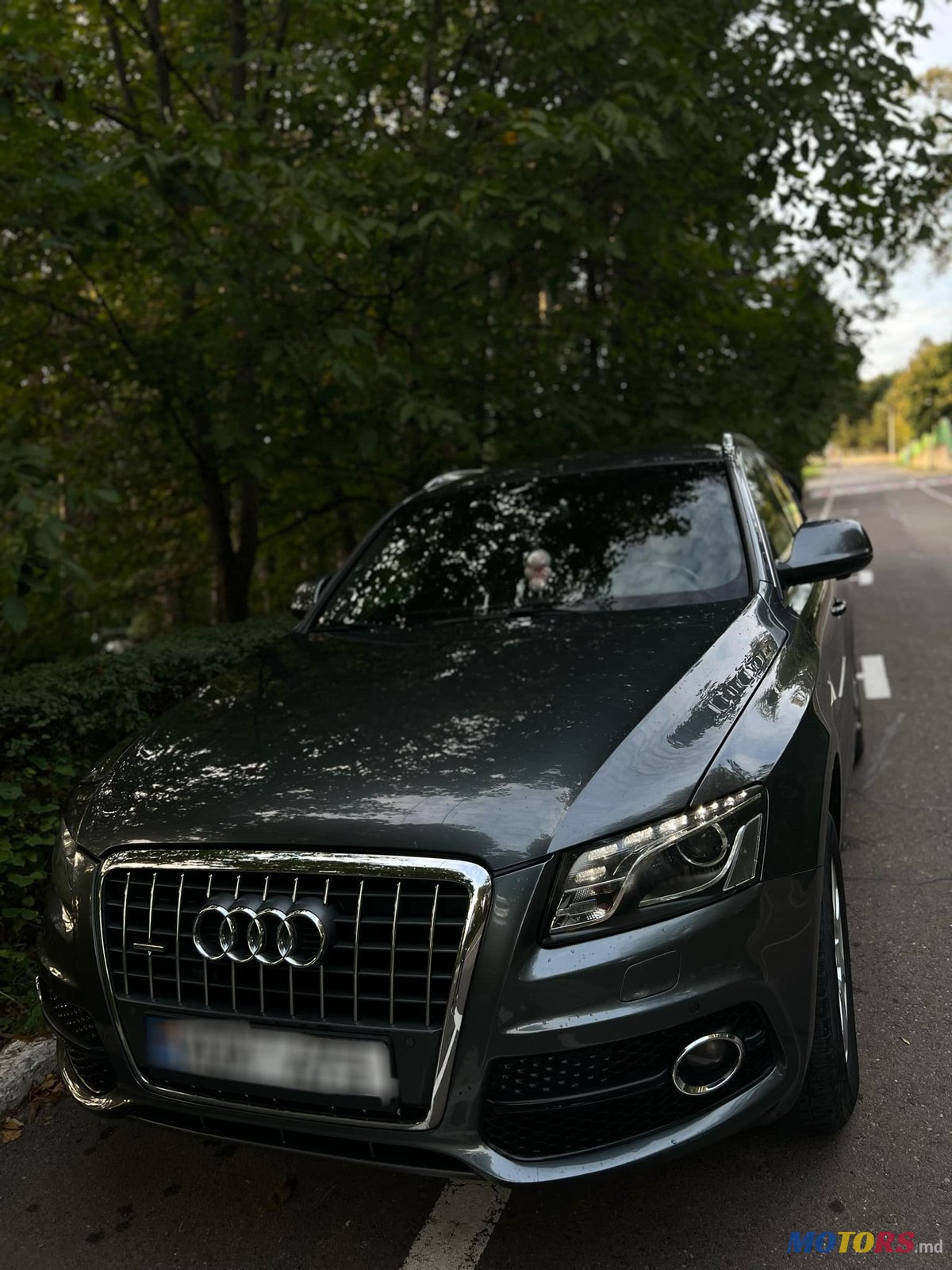 2011' Audi Q5 photo #1