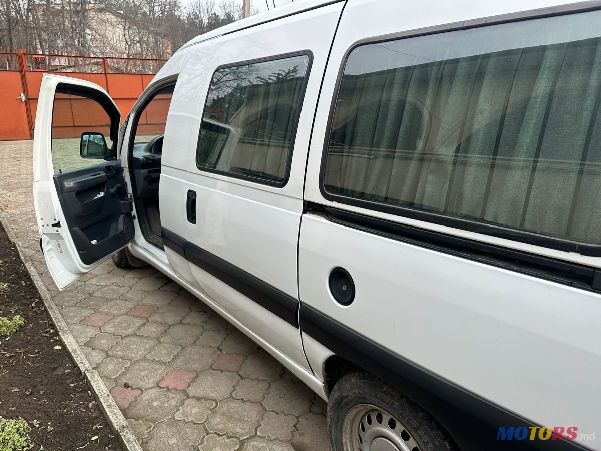 2004' Peugeot Expert photo #3