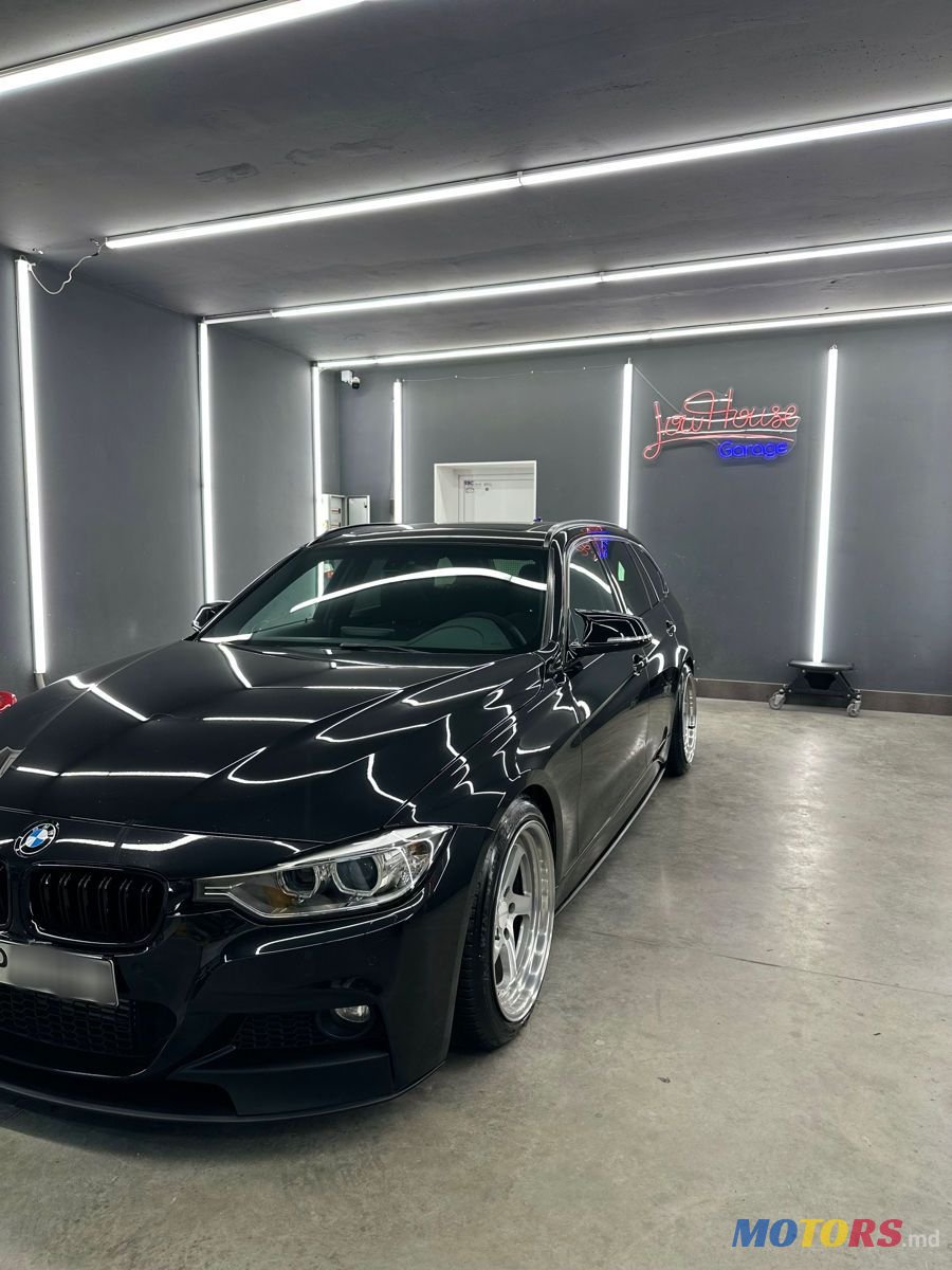 2013' BMW 3 Series photo #2