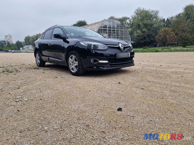 2014' Renault Megane photo #1