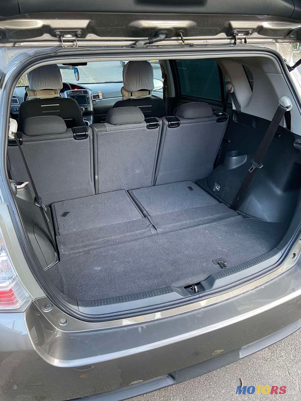 2017' Toyota Verso photo #4