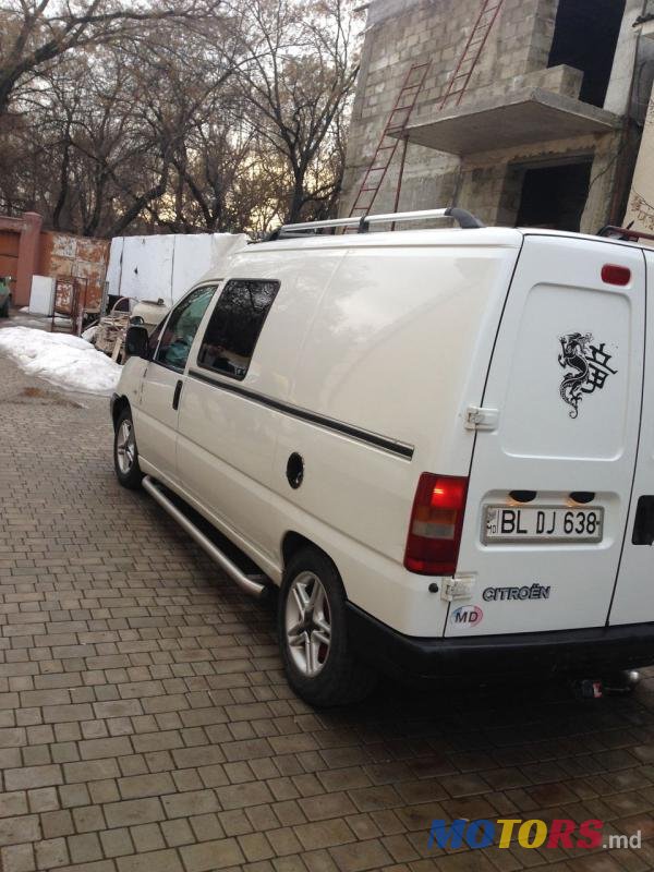 2003' Dacia Logan photo #2