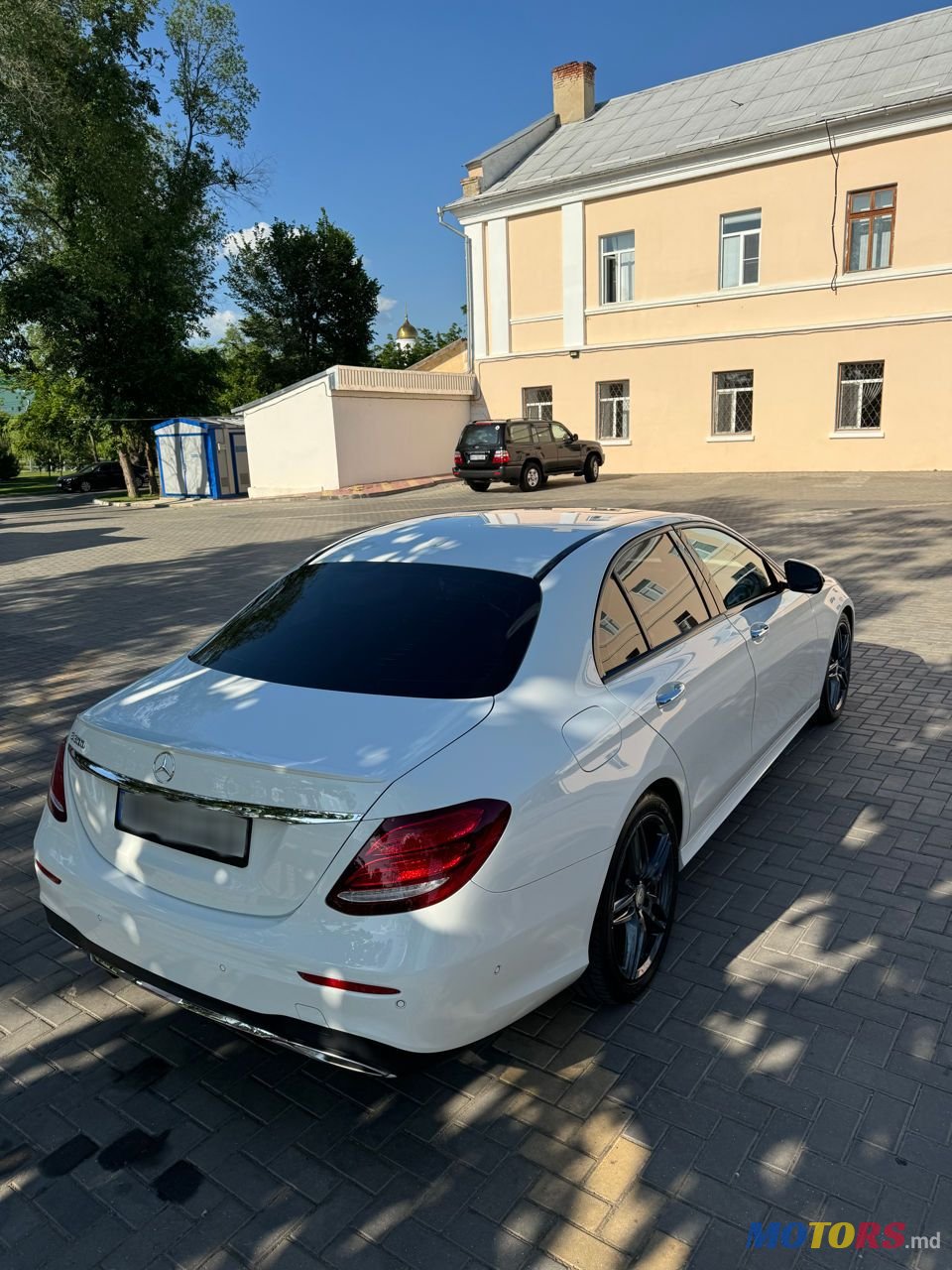 2016' Mercedes-Benz E-Class photo #4