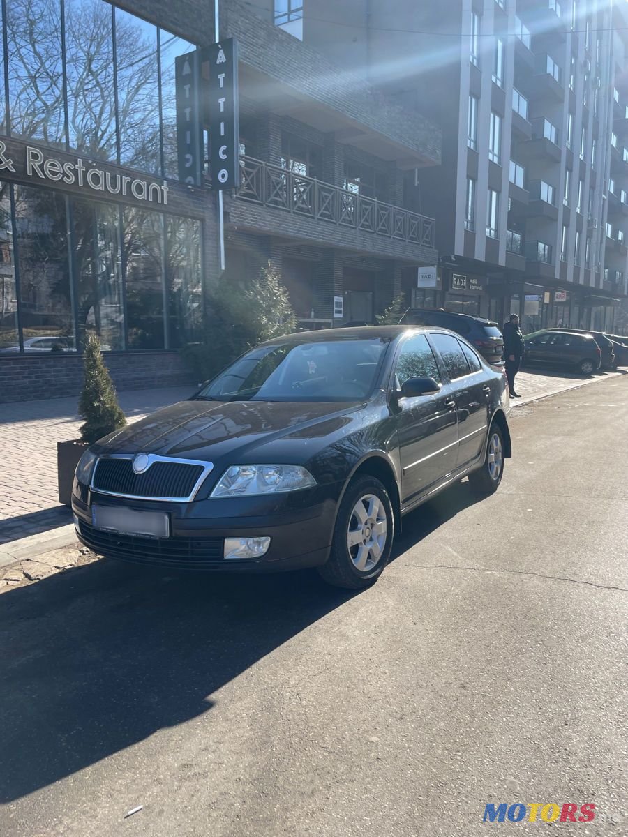 2005' Skoda Octavia photo #3