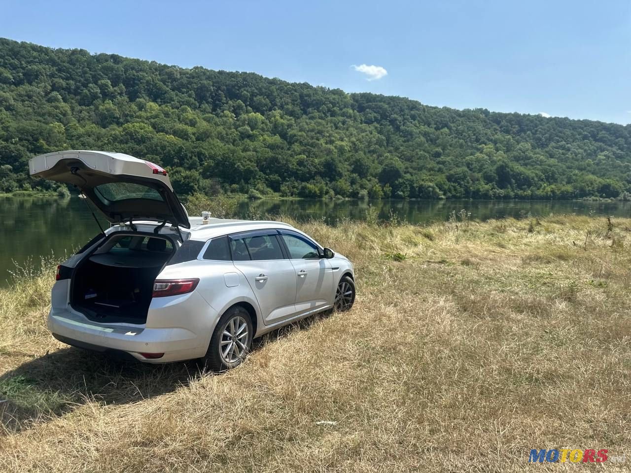 2017' Renault Megane photo #2