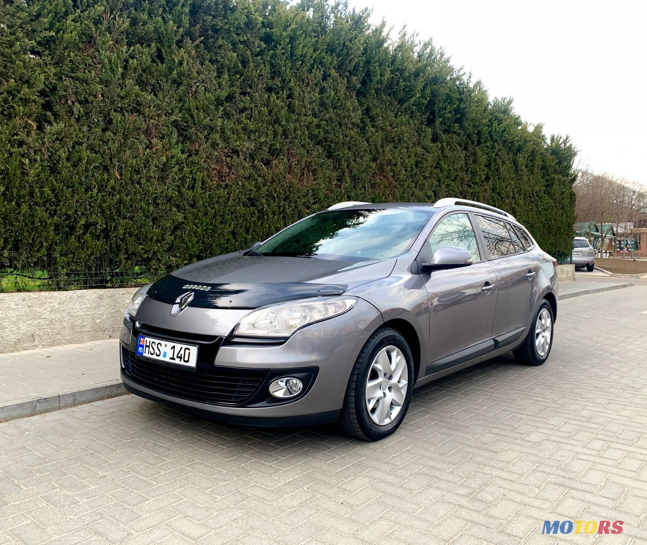 2012' Renault Megane photo #2