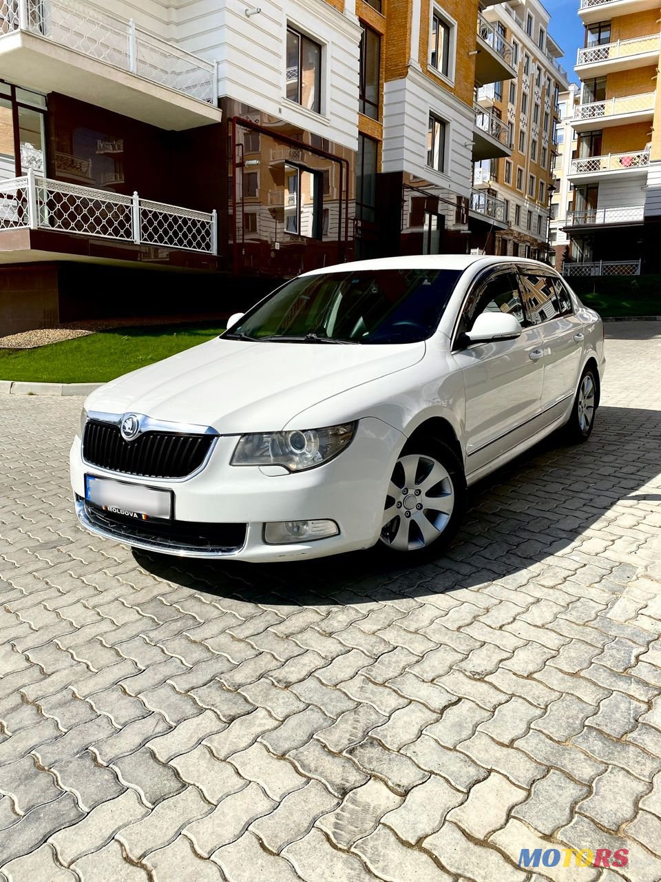 2009' Skoda Superb photo #1