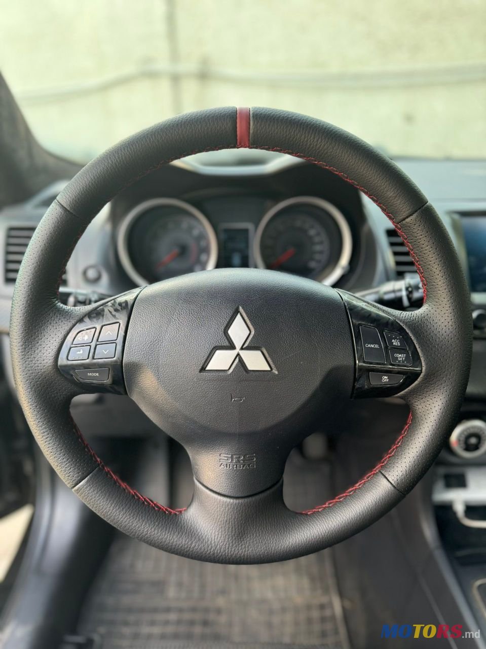 2008' Mitsubishi Lancer photo #3