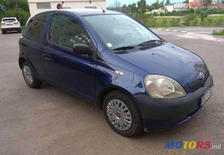 2000' Toyota Yaris photo #1