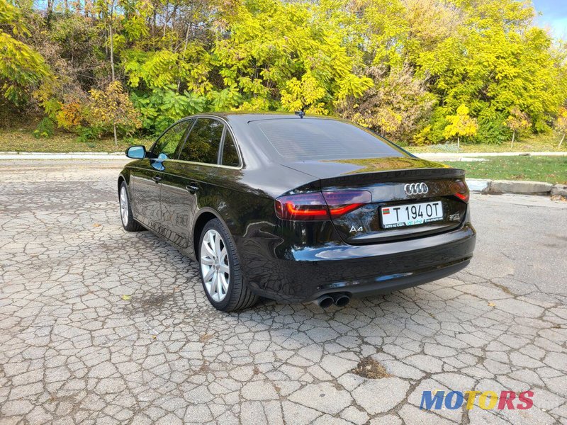 2012' Audi A4 photo #6