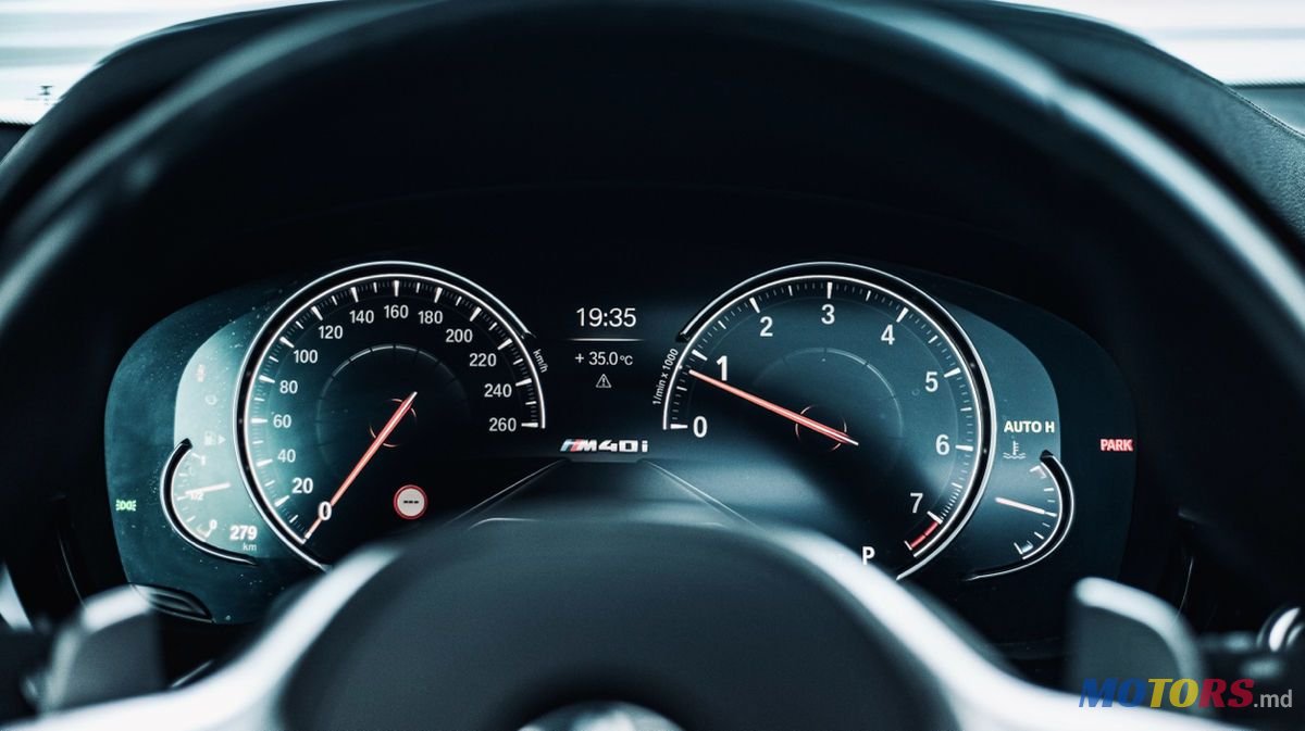 2018' BMW 5 Series photo #5