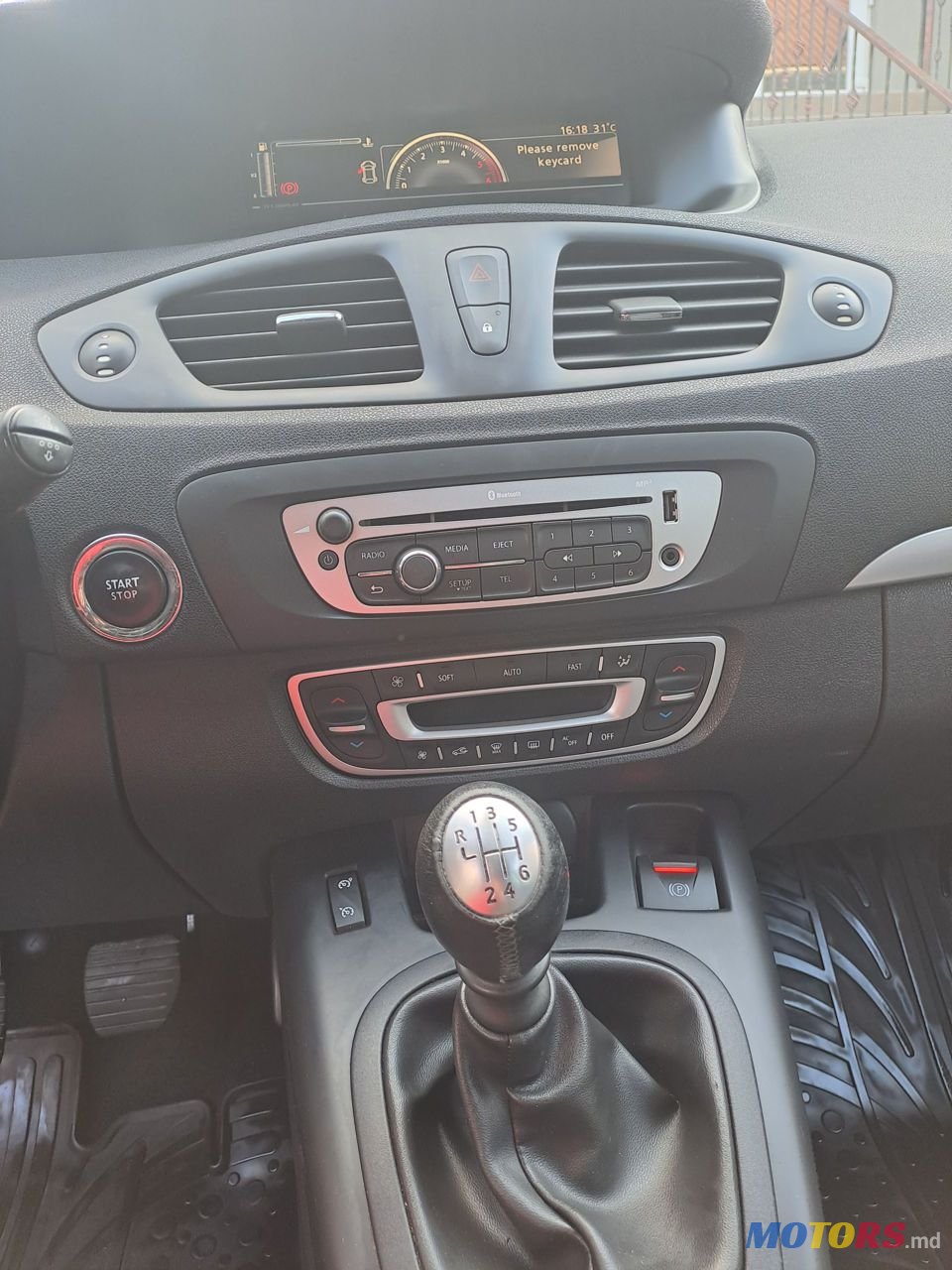 2013' Renault Grand Scenic photo #5