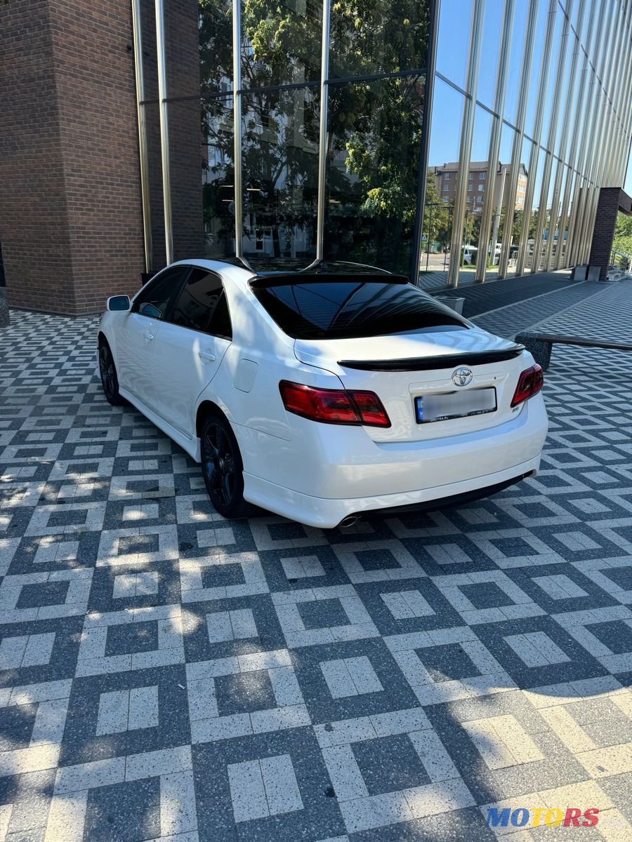 2010' Toyota Camry photo #3