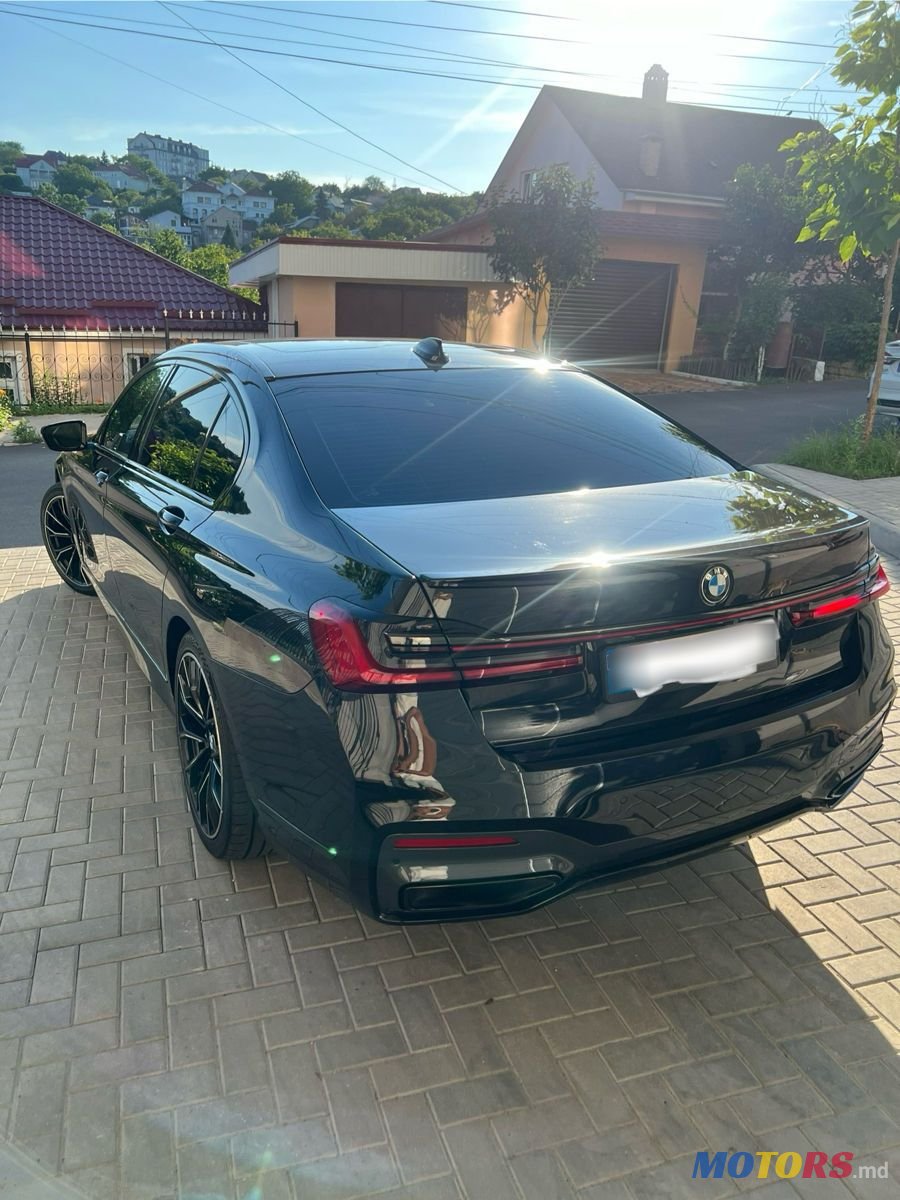 2018' BMW 7 Series photo #3