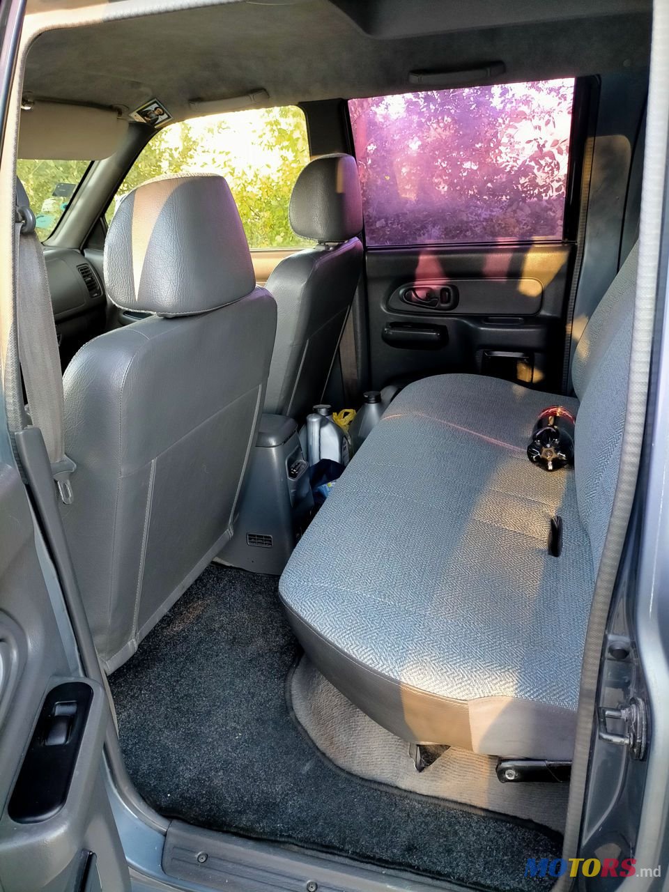 1999' Mitsubishi L Series photo #6