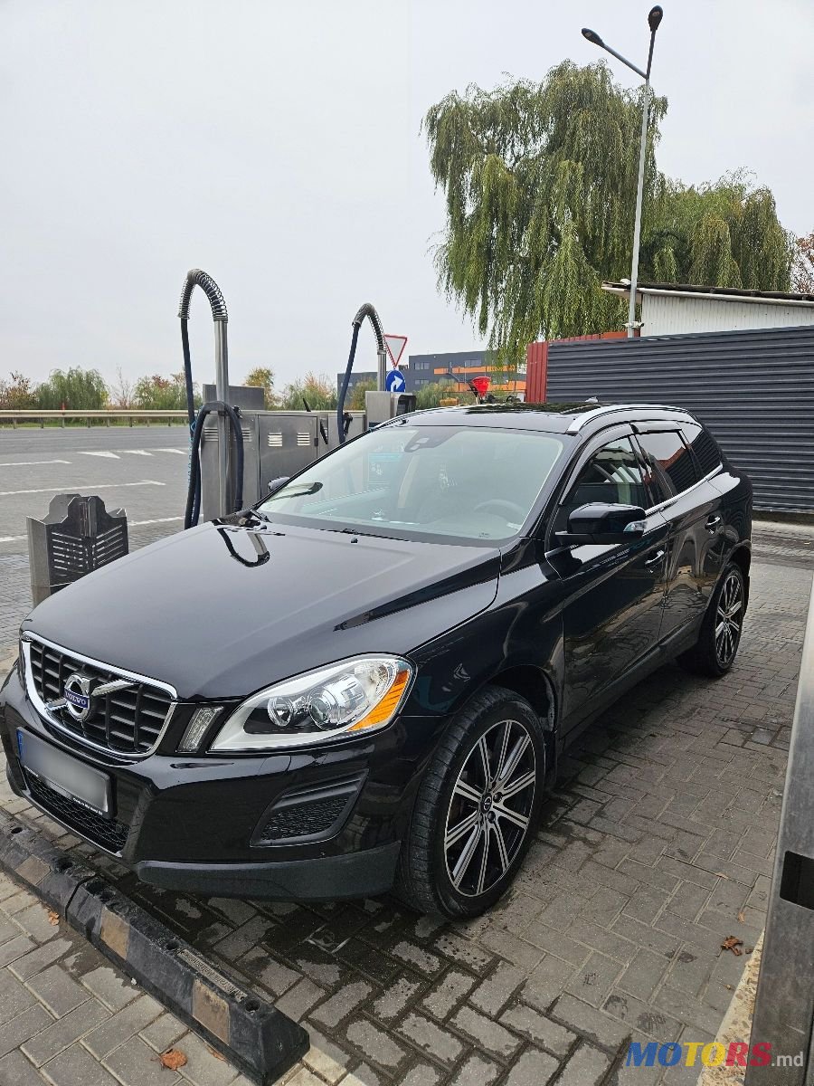 2011' Volvo XC60 photo #1
