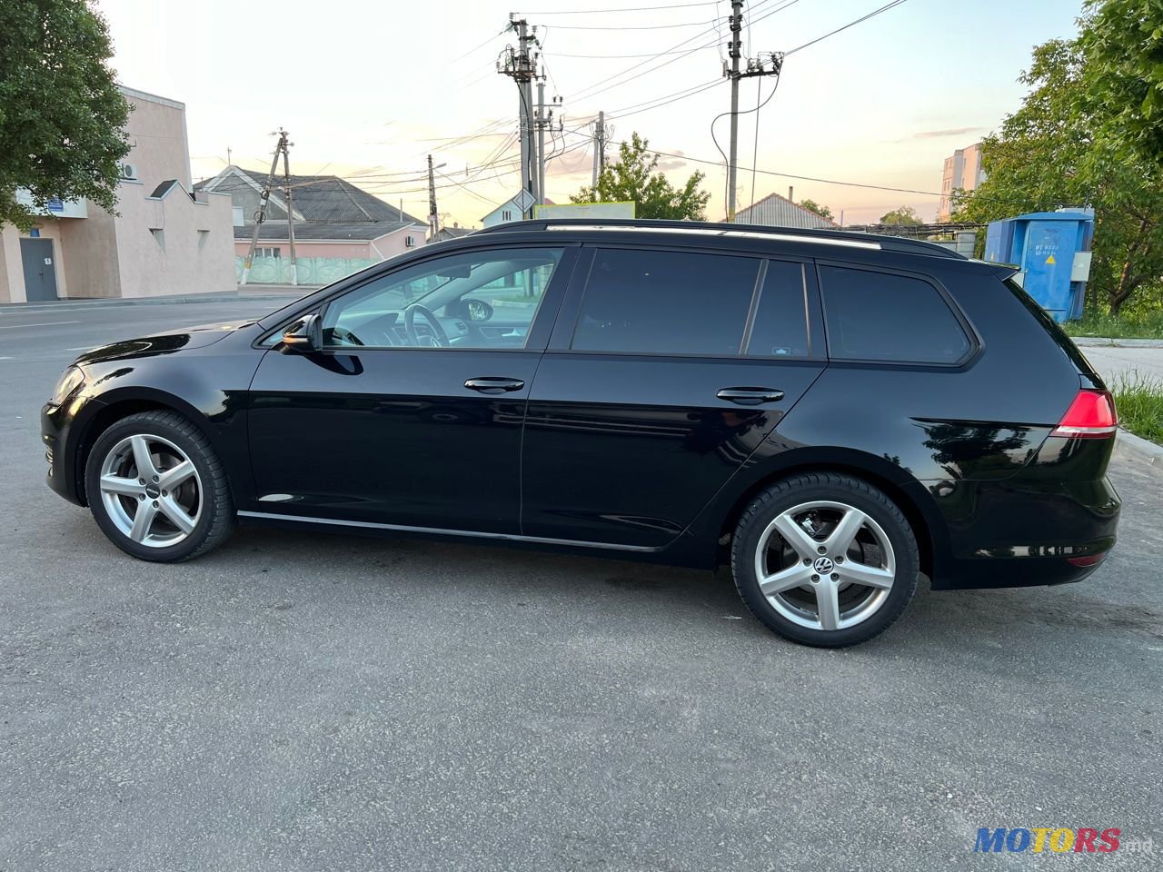 2015' Volkswagen Golf photo #6