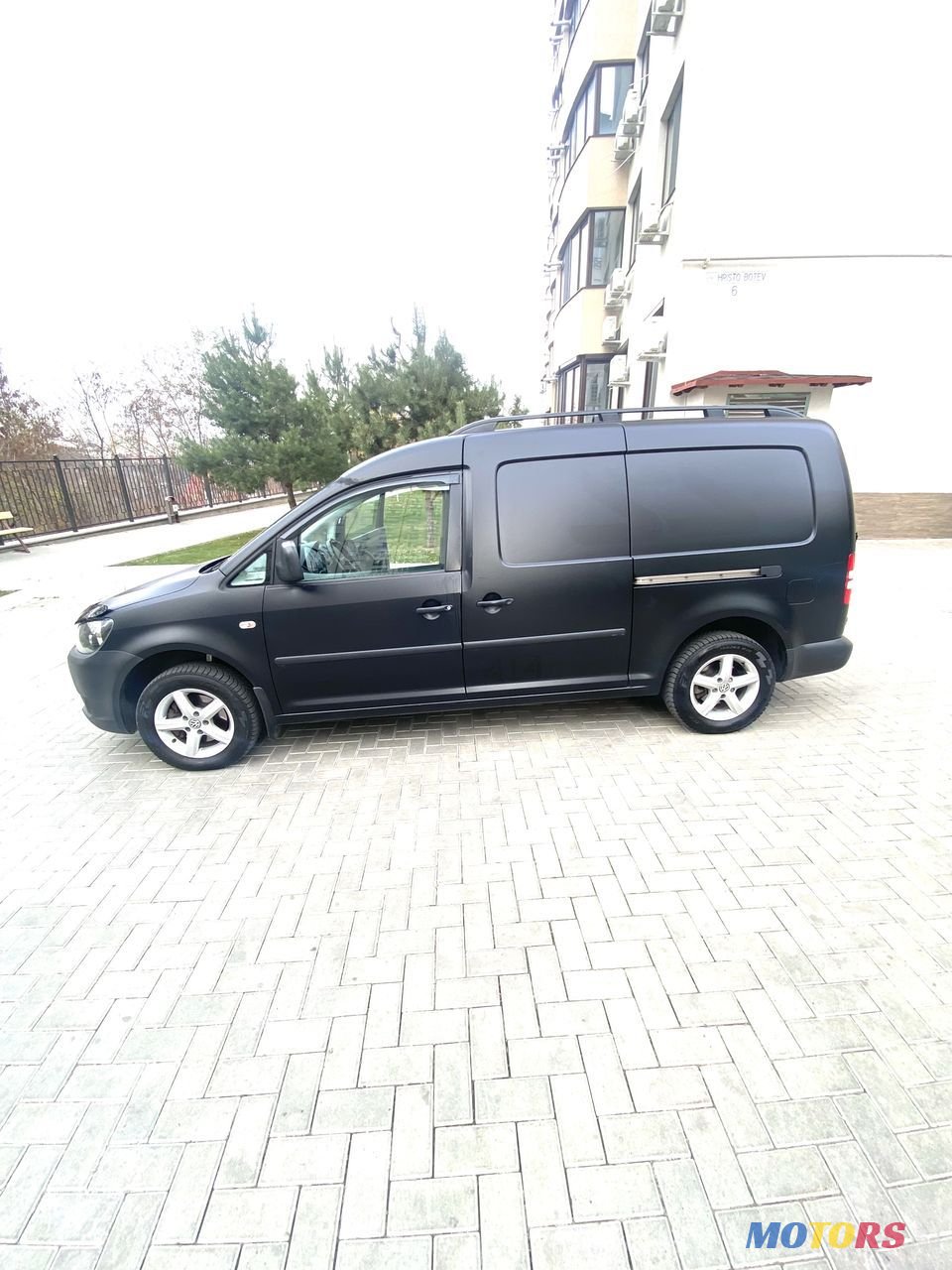 2015' Volkswagen Caddy photo #3