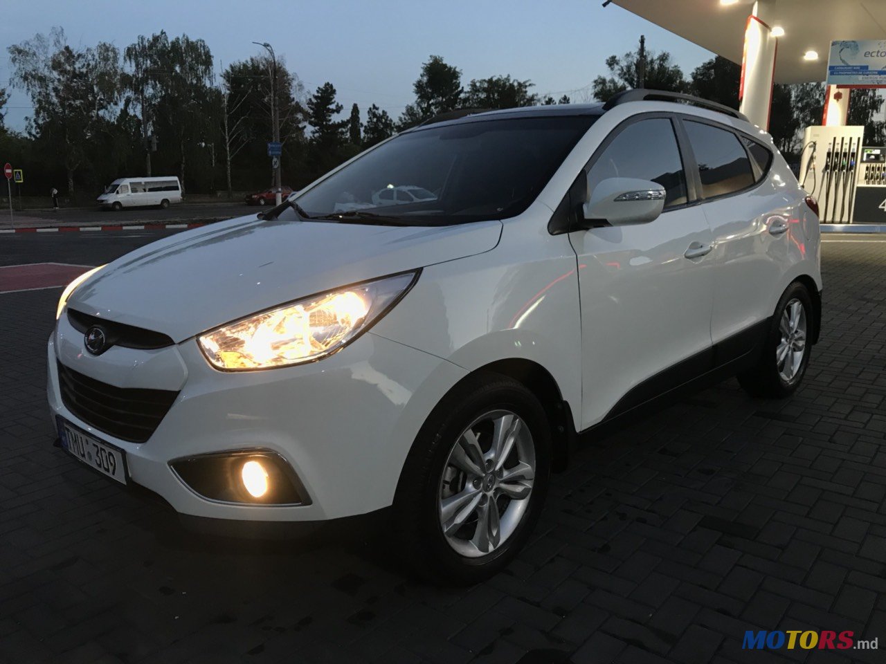 2011' Hyundai Tucson срочно photo #2